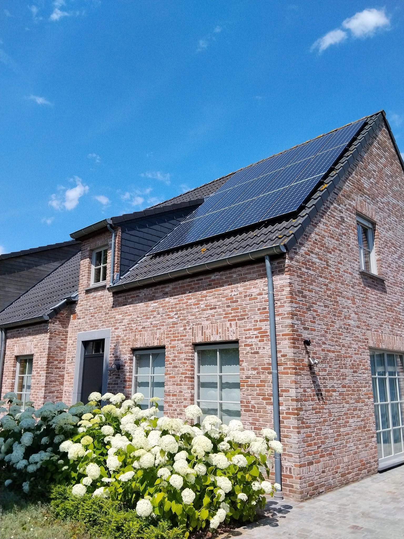Zonnepanelen op een woning